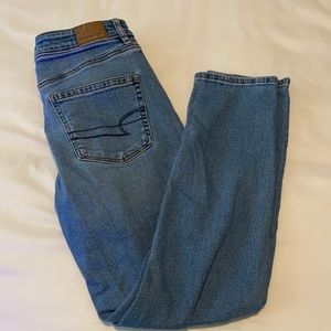 American Eagle Mom Jeans